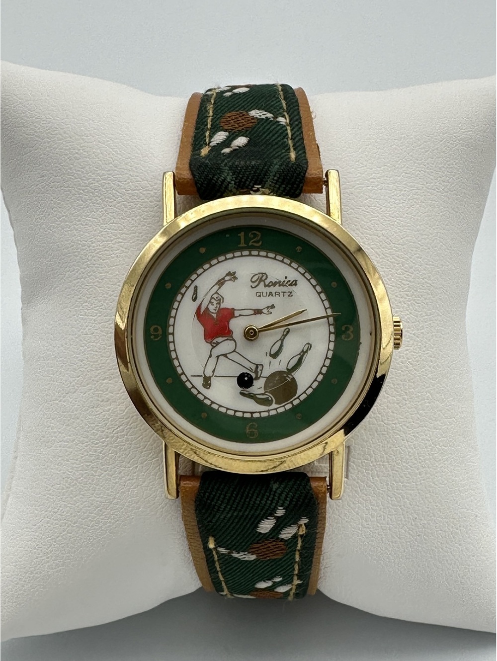 Ronica Quartz Bowling Themed Wristwatch with Genuine Leather Band